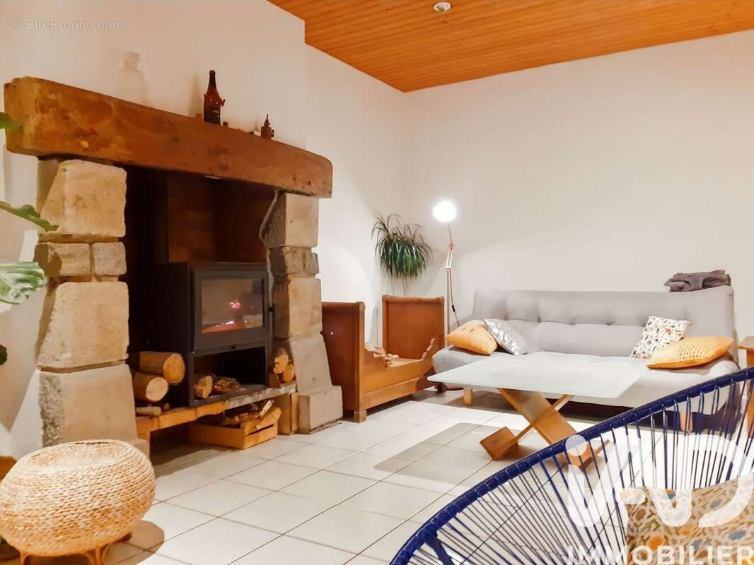 Maison 350 m² à Locmiquelic  - photo 9