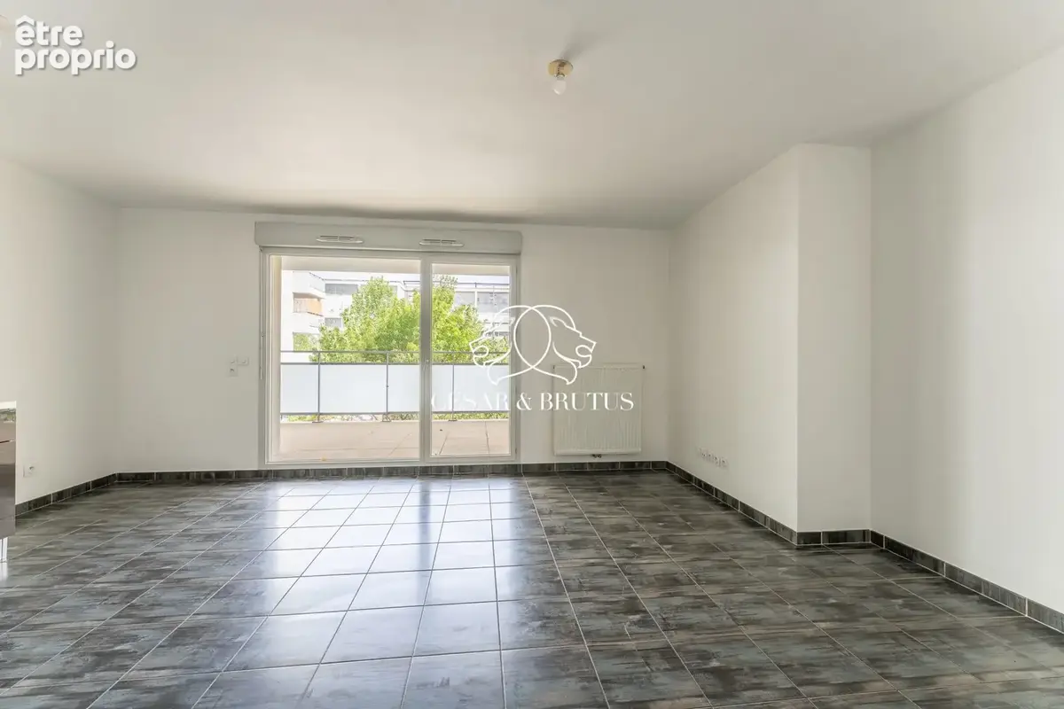 Appartement 63 m² à Vaulx-En-Velin  - photo 4