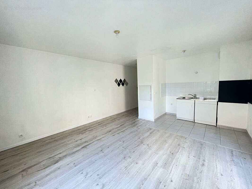 Appartement à POMPONNE