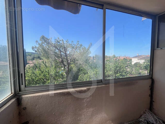 Appartement à PEYROLLES-EN-PROVENCE