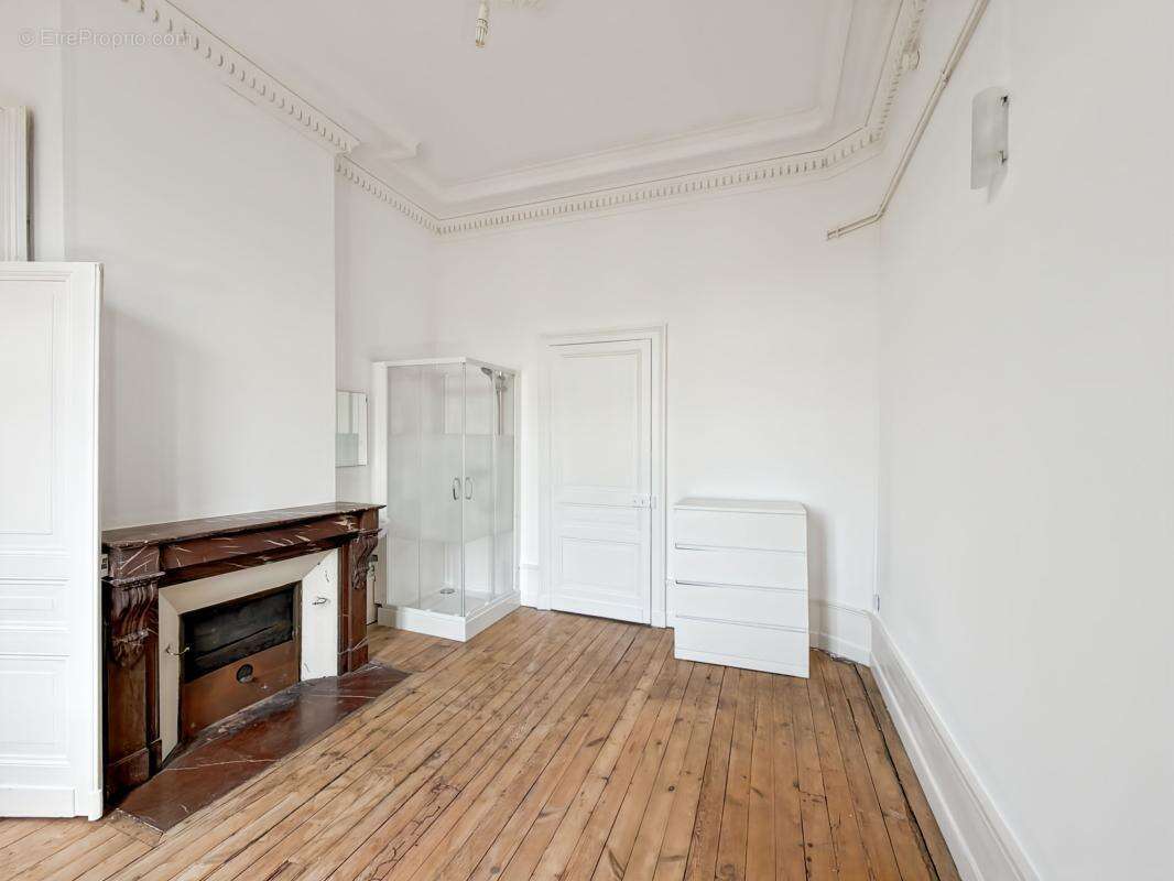 Appartement À Vendre - photo 11