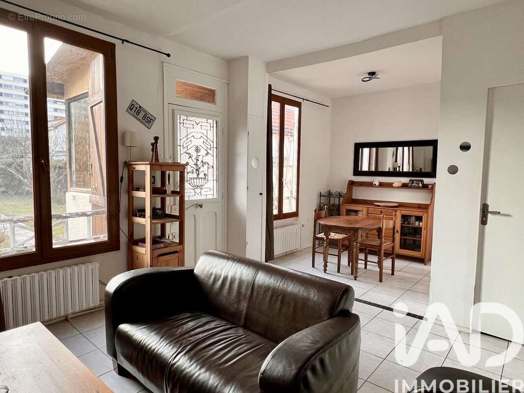 Photo 2 - Maison à MASSY