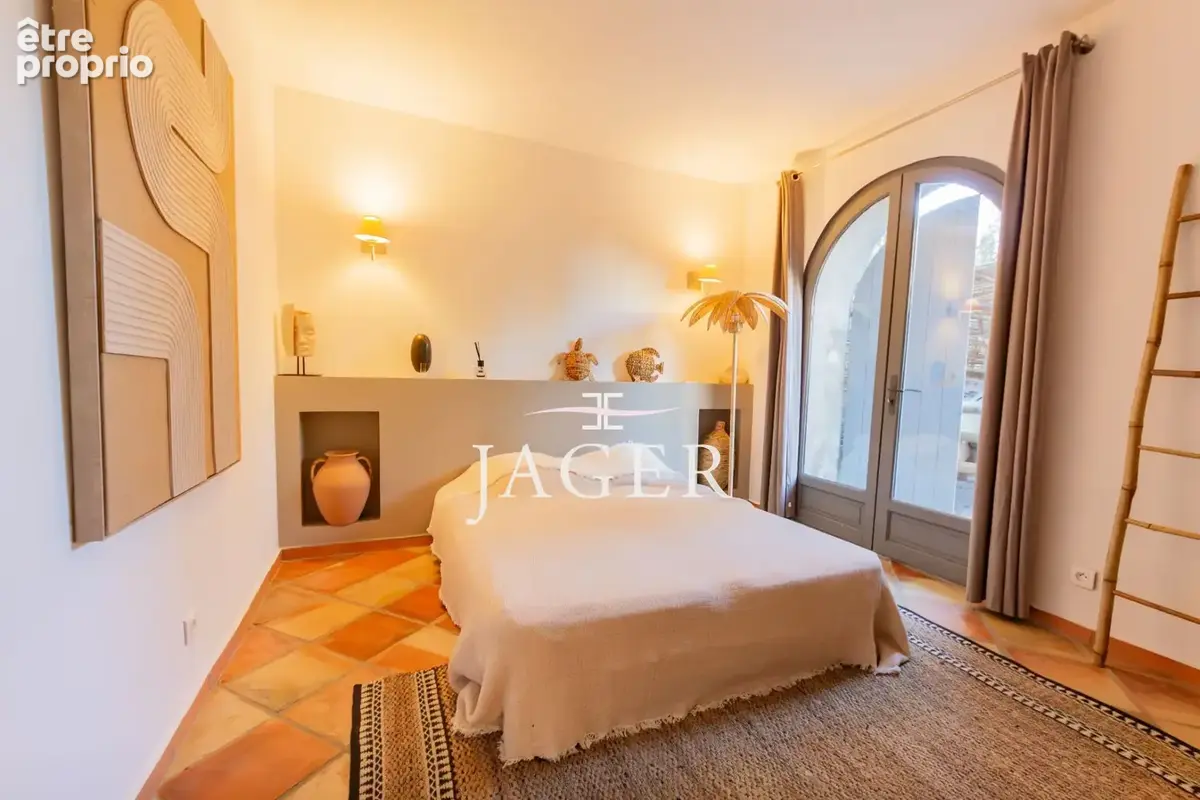 Maison 4 pièces 101 m² à vendre à Gassin (83580) - photo 8