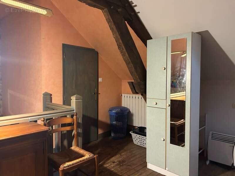 Maison à MAGNAC-LAVAL