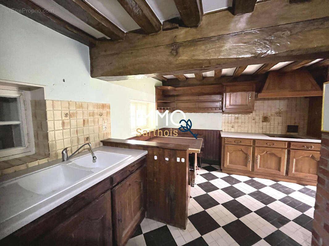 Maison à MARIGNE-LAILLE