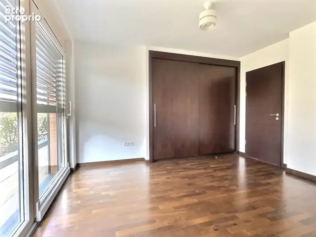 Appartement de standing avec grandes terrasses - Deux chambres proche centre - photo 8