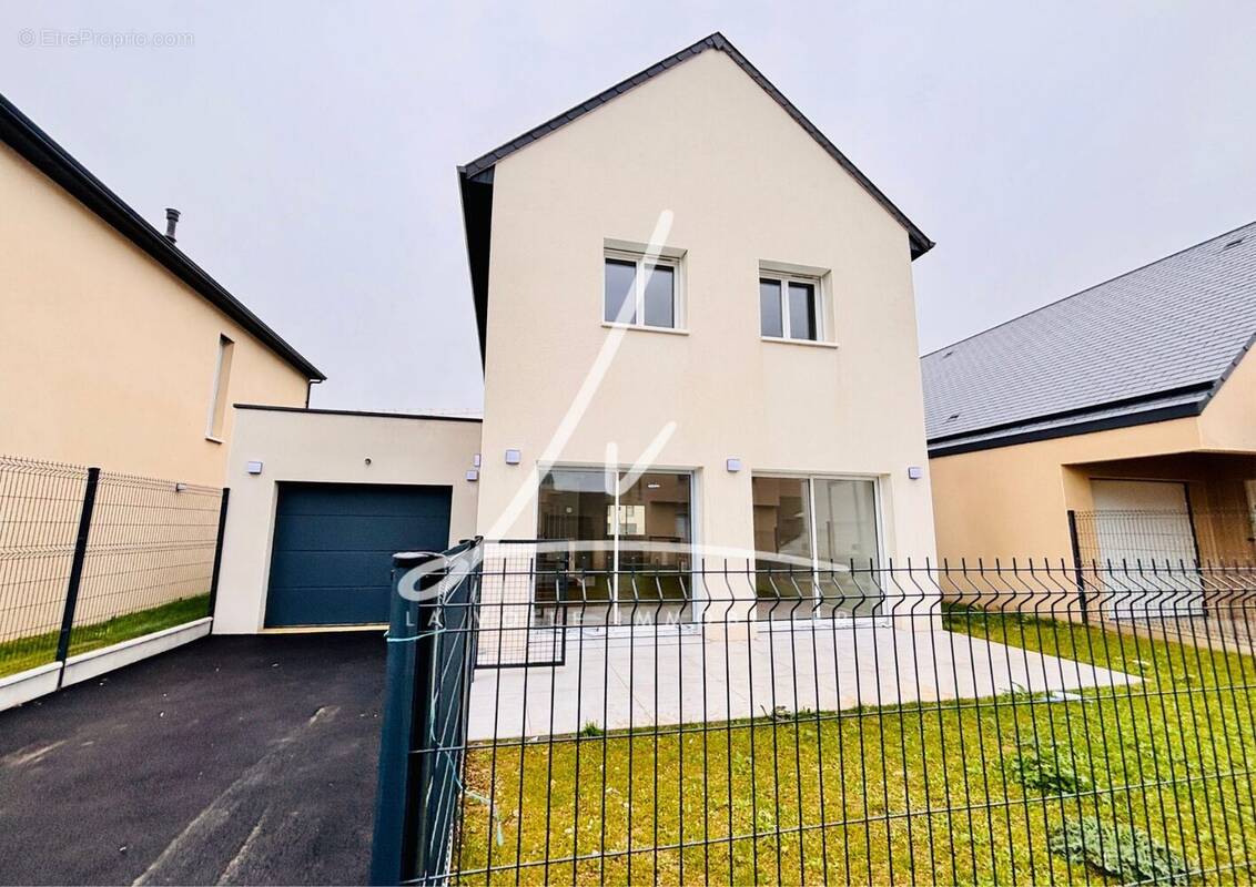 Maison à BRETTEVILLE-SUR-LAIZE