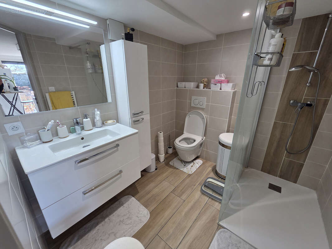 Maison à ROUSSILLON