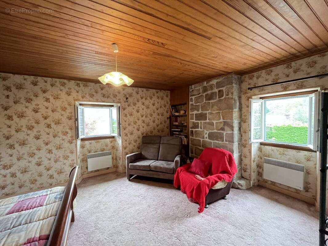 Corps de ferme avec souillière - EXCLUSIVITÉ - photo 10