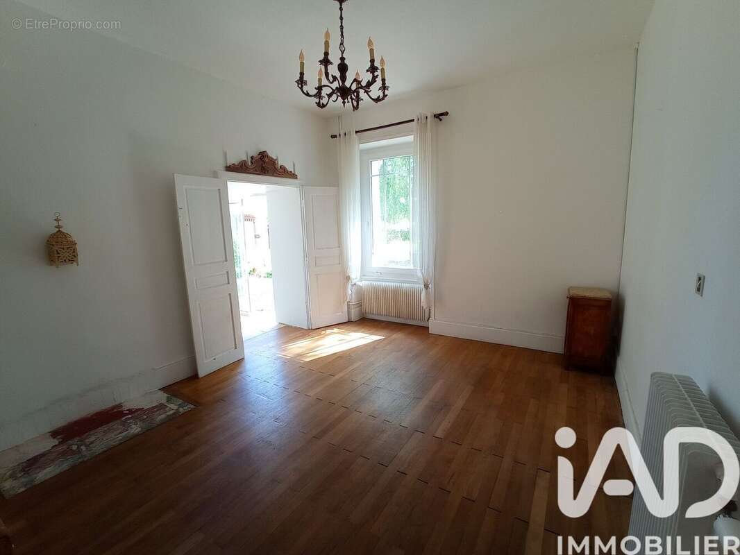 Photo 5 - Maison à SAINT-PRIX-LES-ARNAY