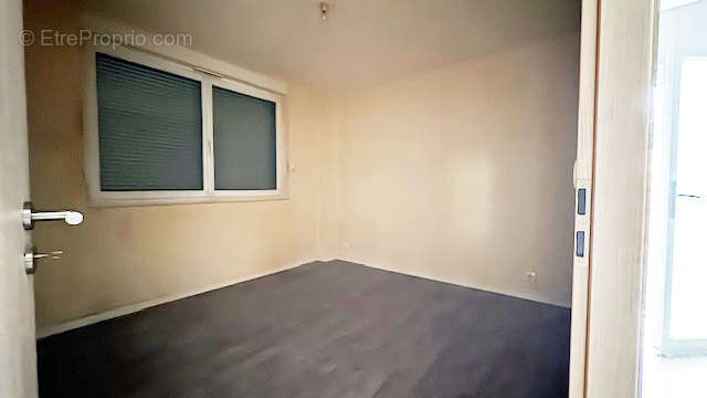 Commerce à RETTEL