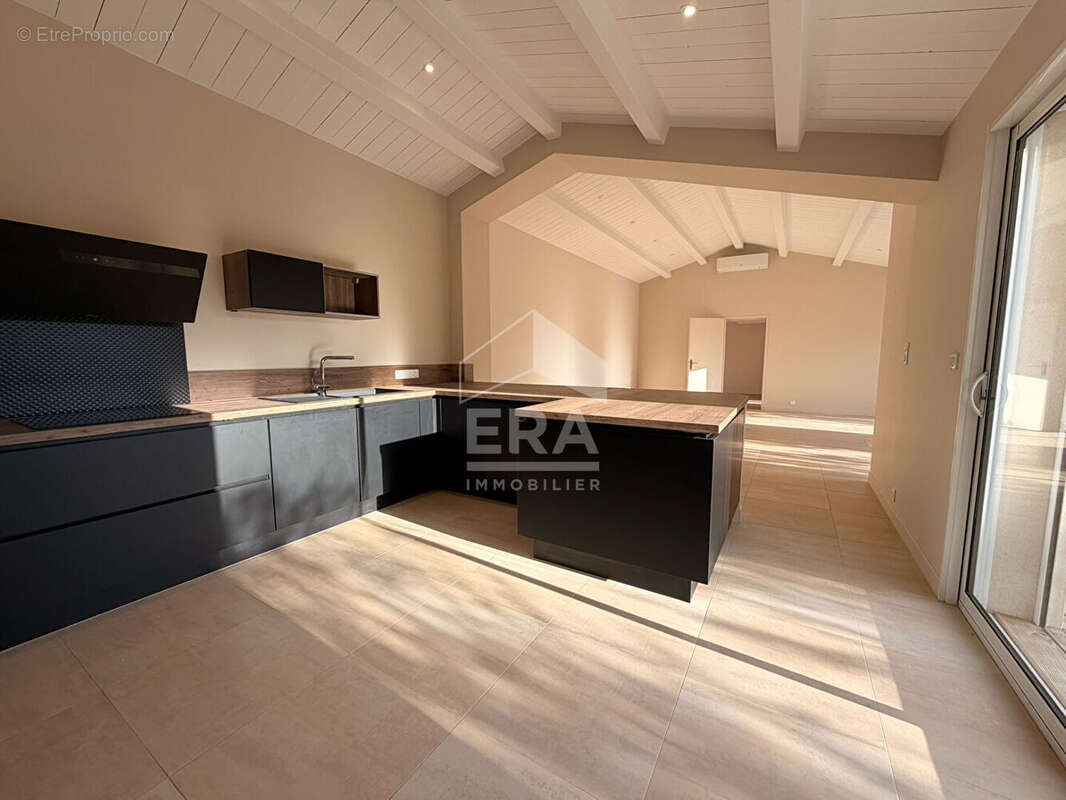 Maison à LA ROCHELLE