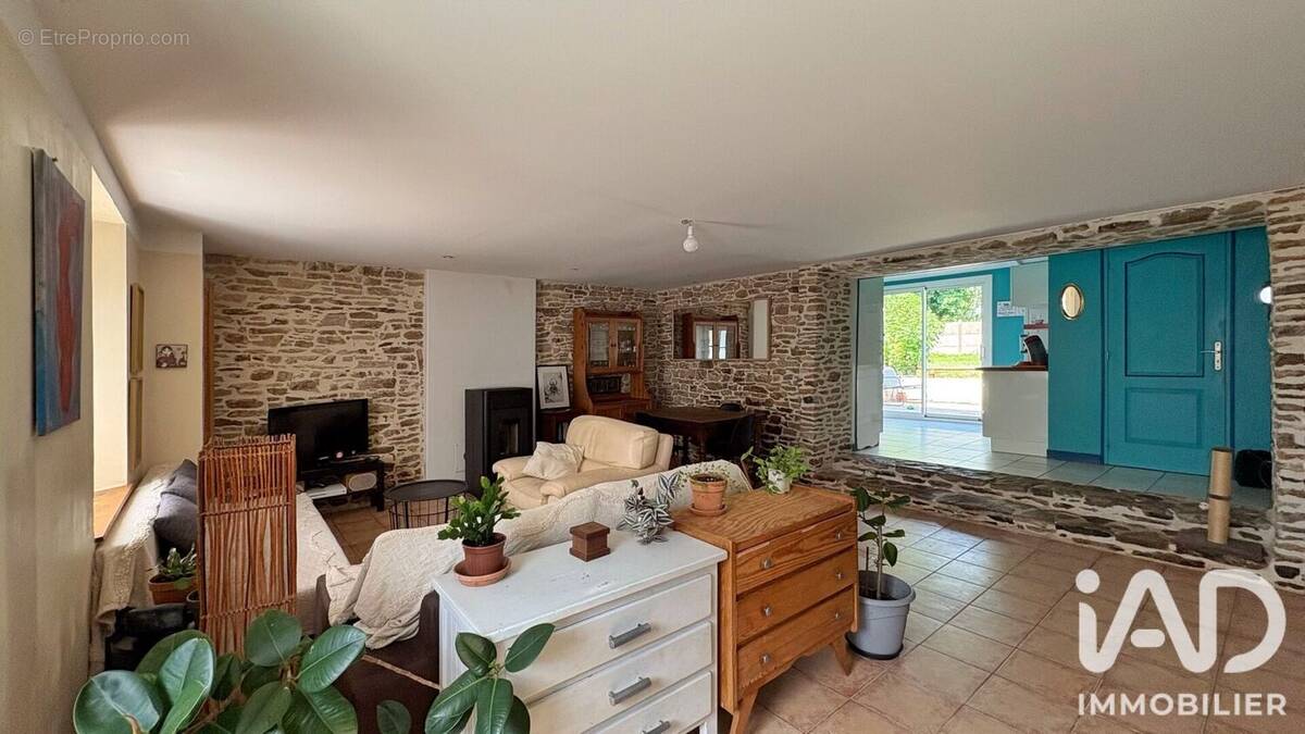 Photo 1 - Maison à PLUVIGNER