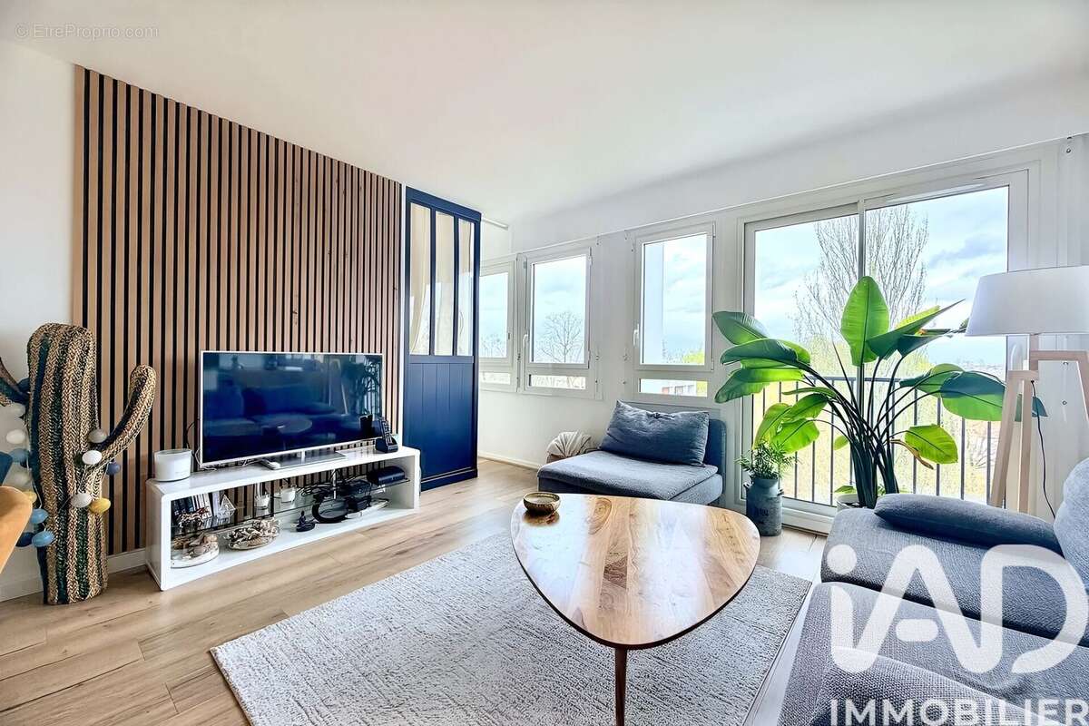 Photo 1 - Appartement à VERRIERES-LE-BUISSON