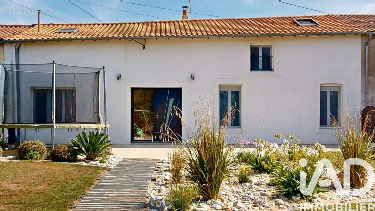 Photo 2 - Maison à BEAUSSE