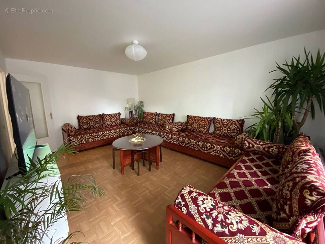 Appartement à SAVIGNY-SUR-ORGE