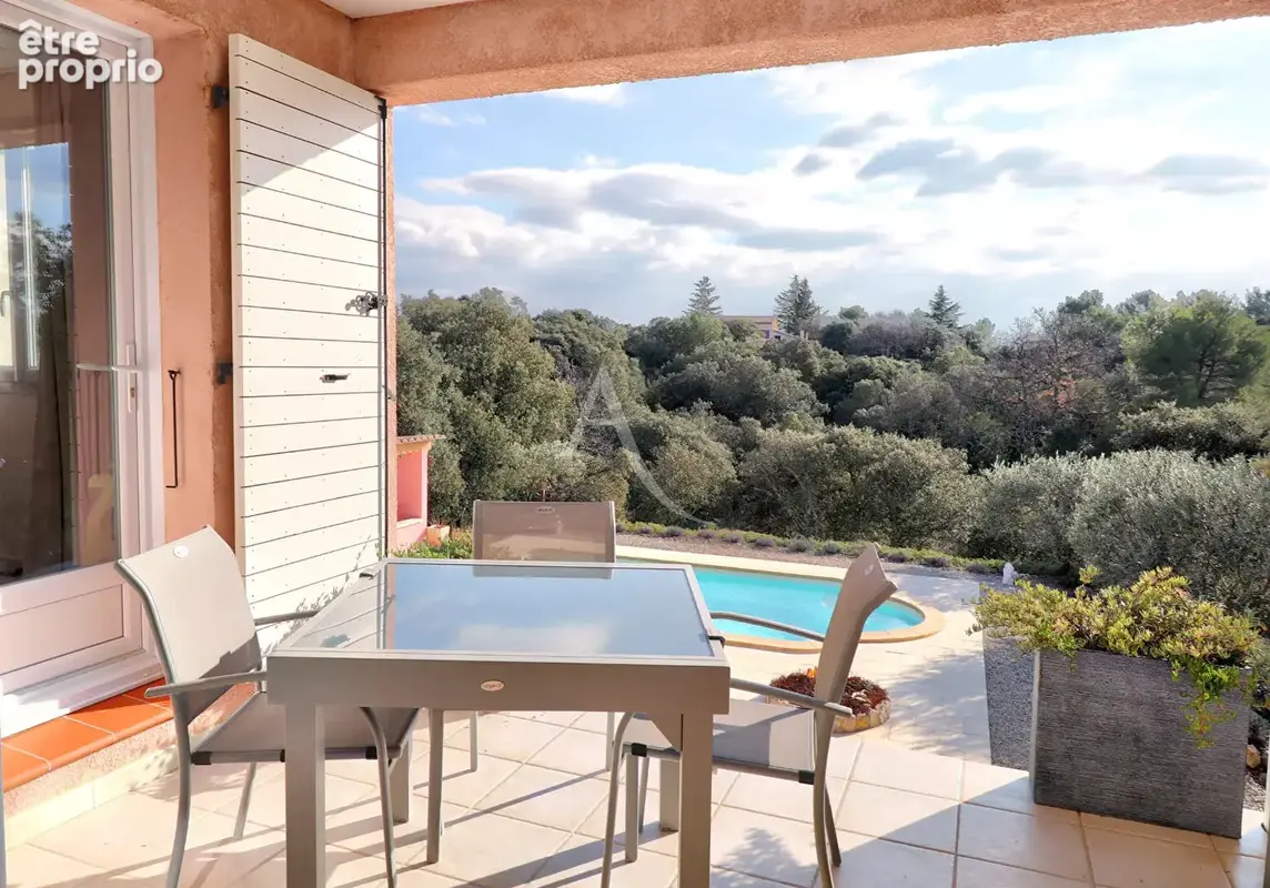 Villa t4 lumineuse au calme avec jardin de 1300m2 piscine et atelier - photo 6