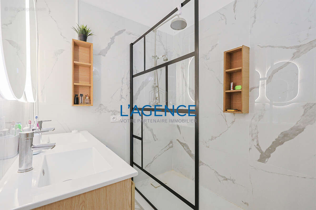 Appartement à HYERES