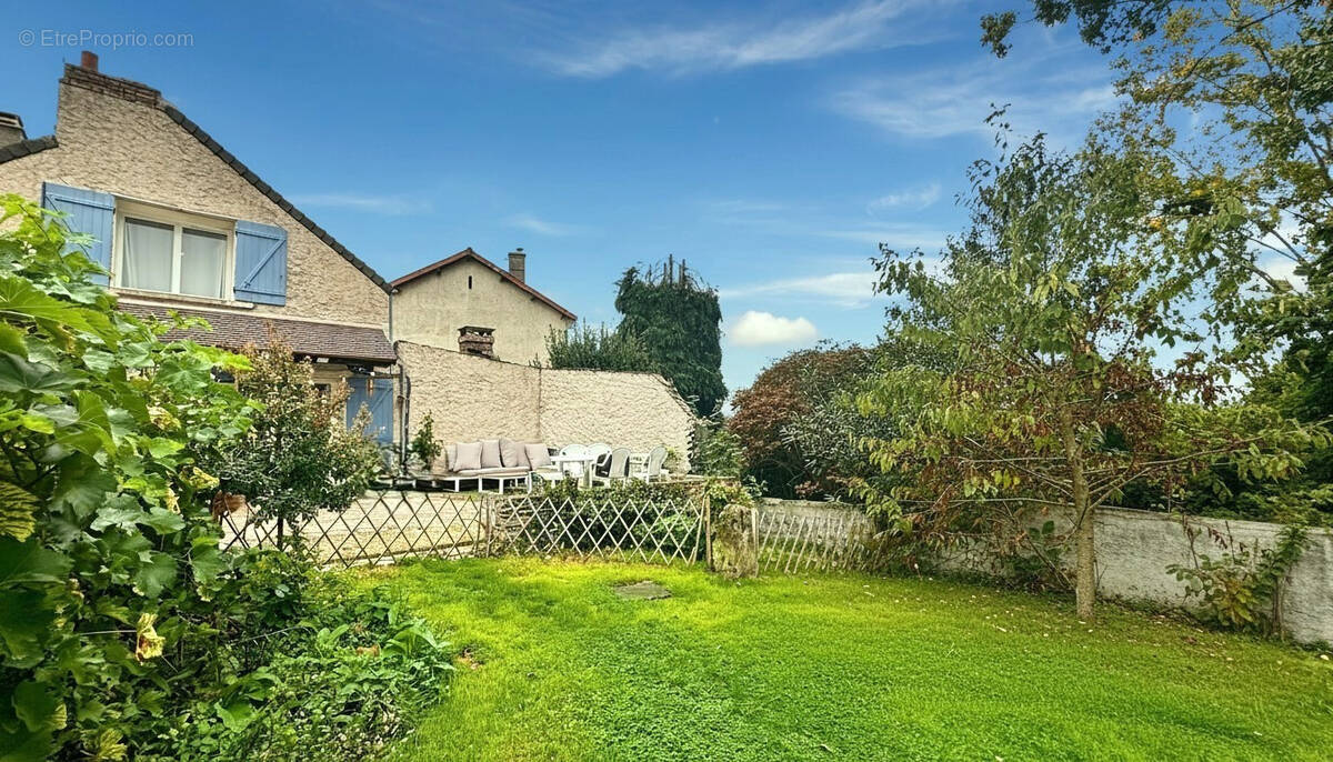 Maison à JOUARS-PONTCHARTRAIN