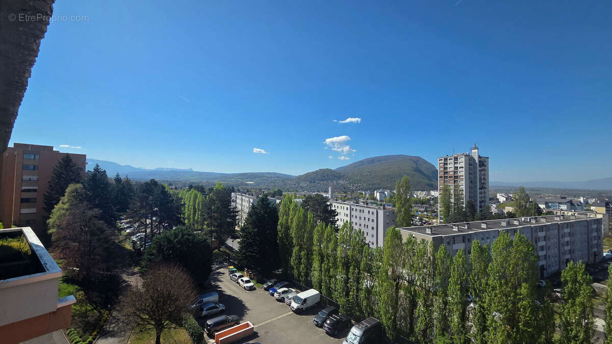 Appartement à VETRAZ-MONTHOUX