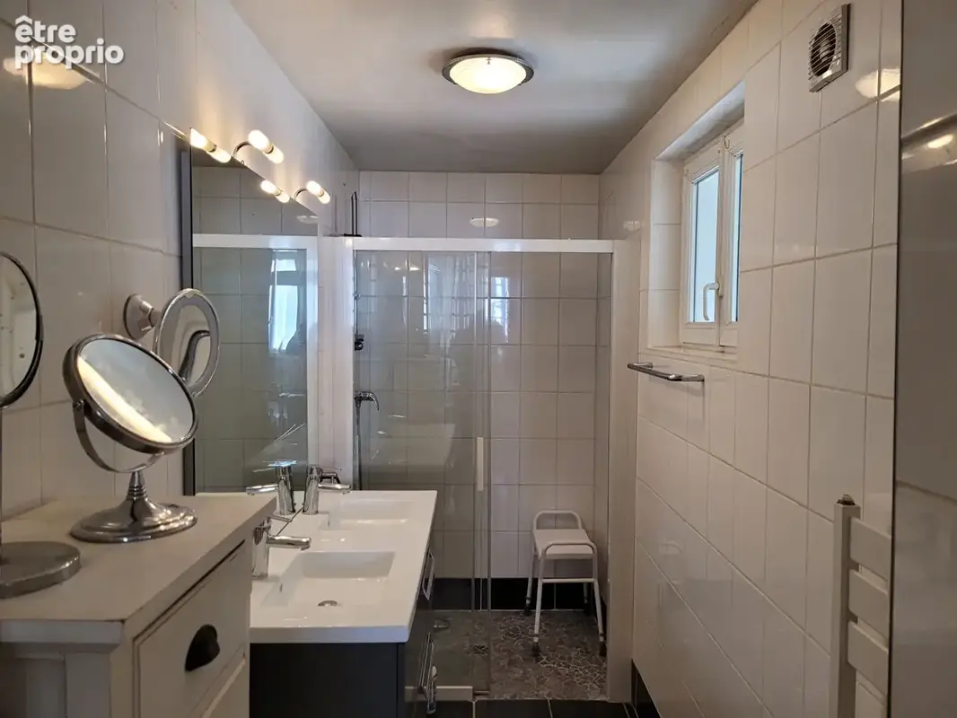 ROCHEFORT  quartier voltaire maison de 110 m² de type 3 avec véranda - jardin intime - photo 6
