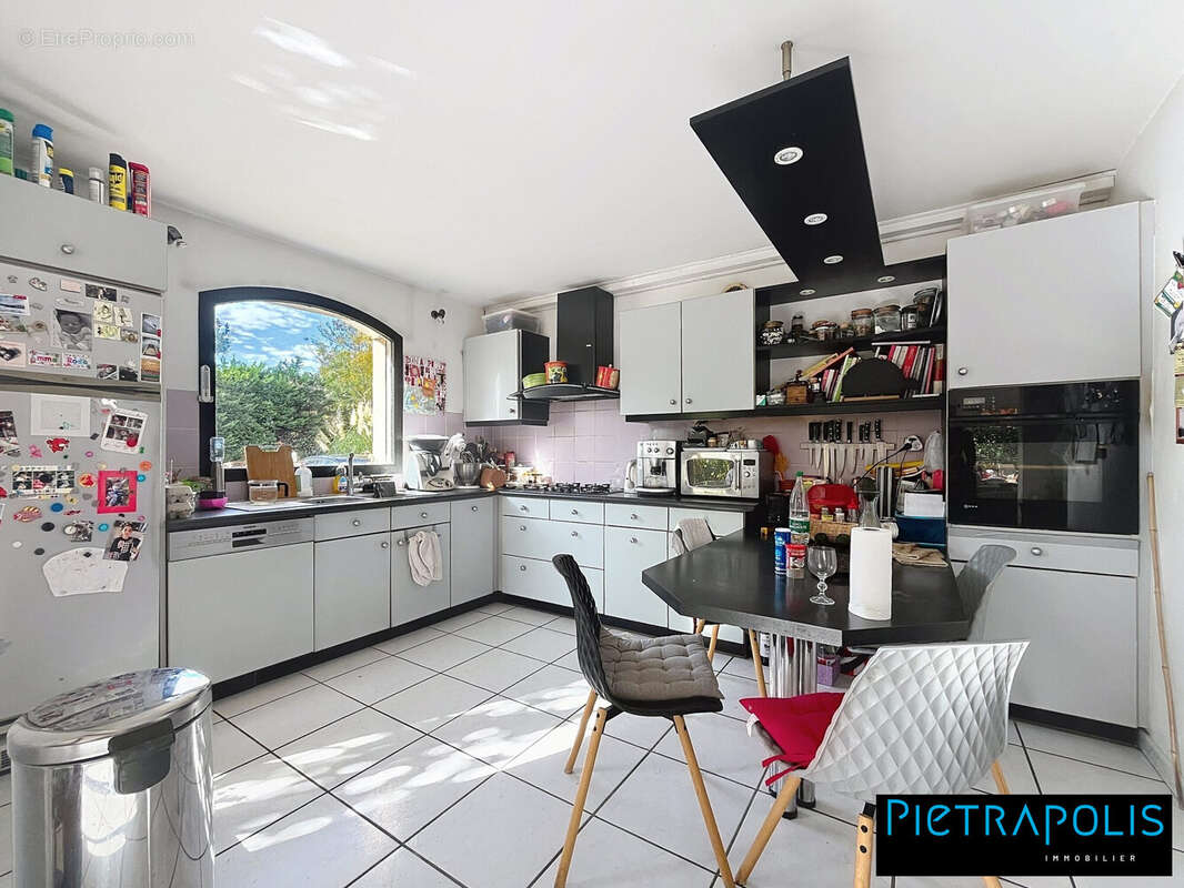 Maison à CAILLOUX-SUR-FONTAINES