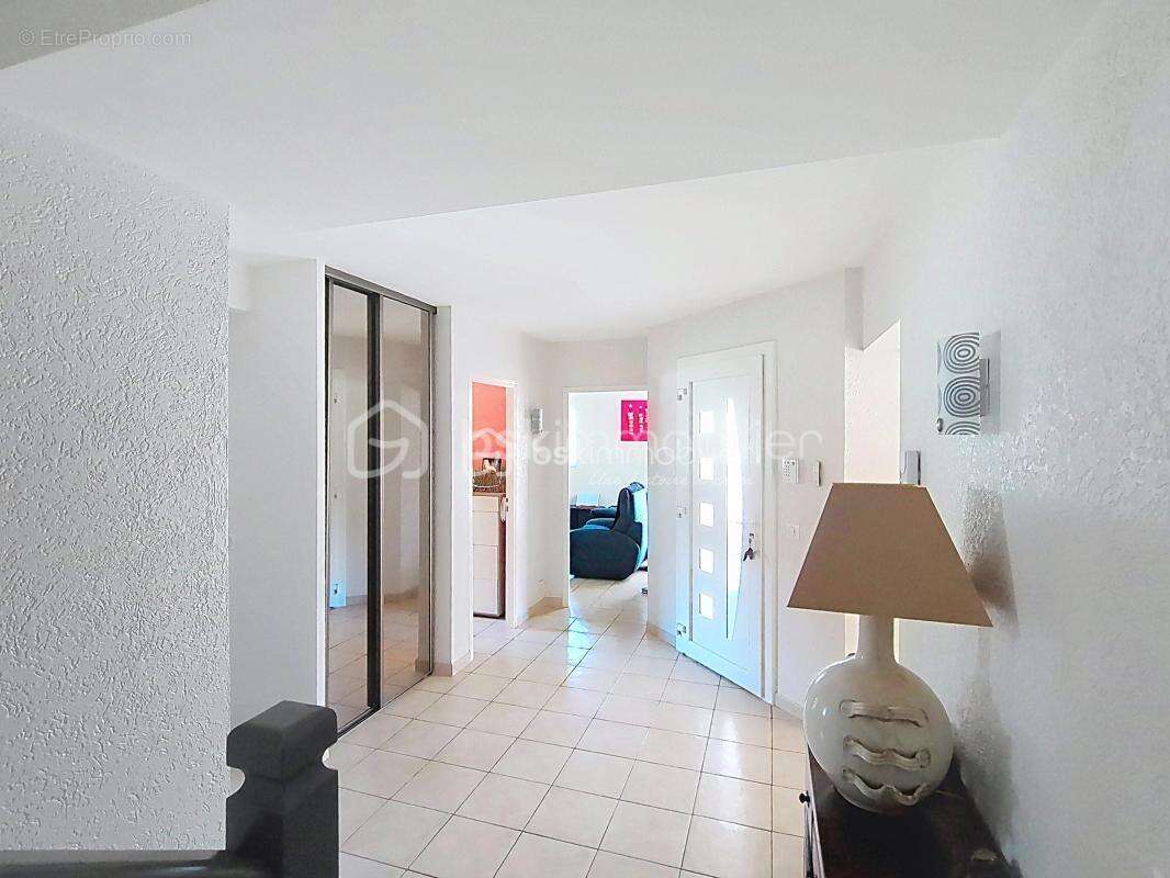 Maison à FRONTIGNAN