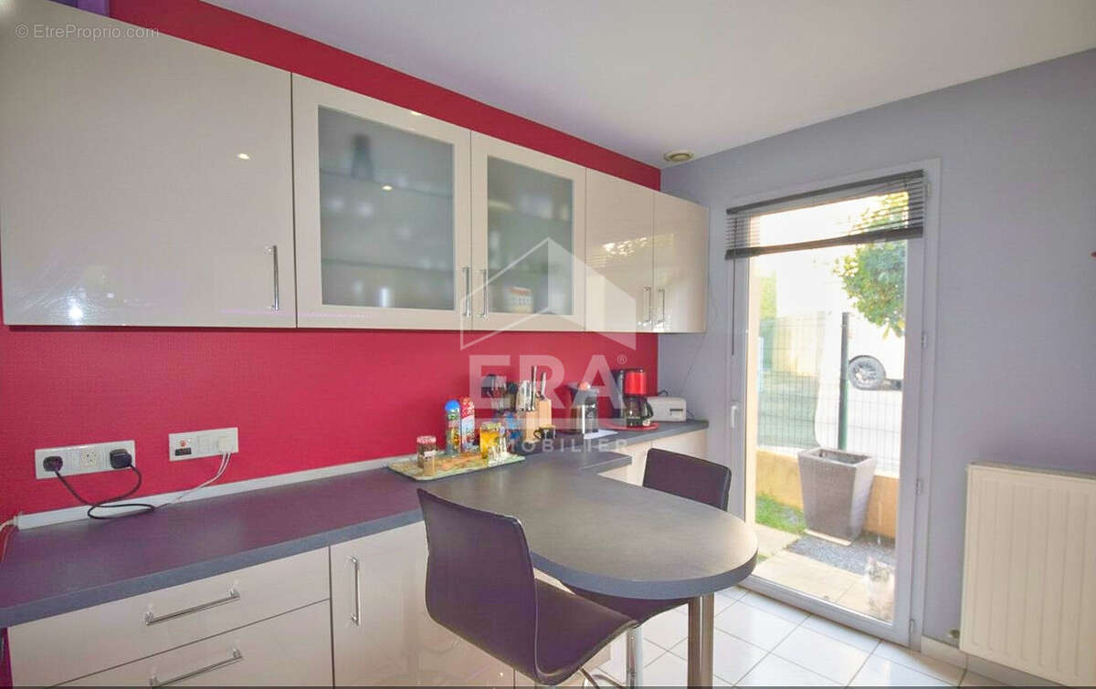 Appartement à MORANCE