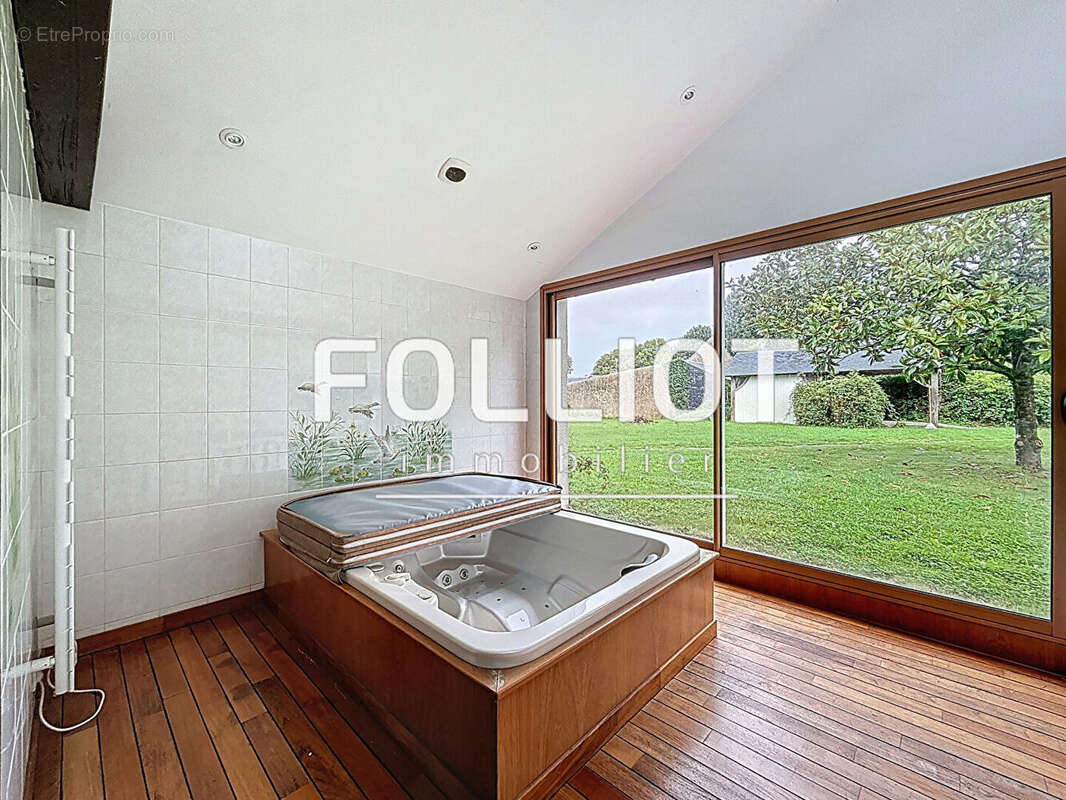 Maison à SAINT-AUBIN-DES-PREAUX