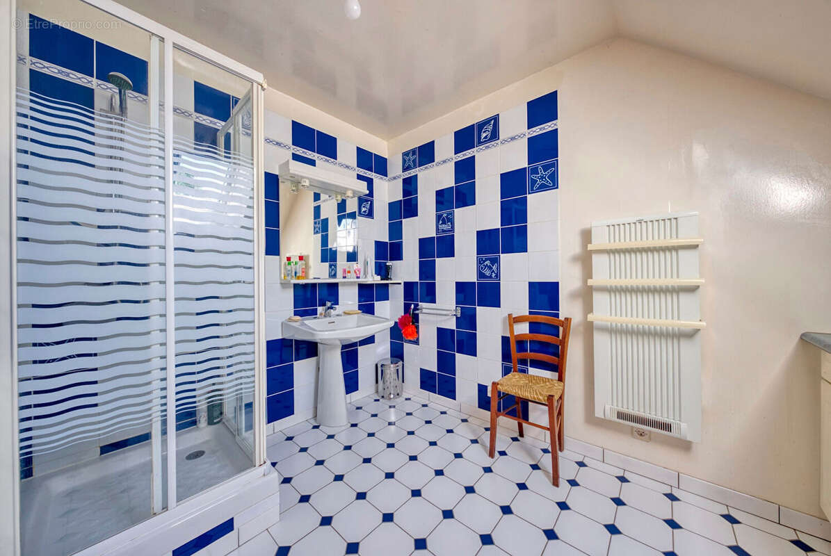 Maison à CHARTRES-DE-BRETAGNE