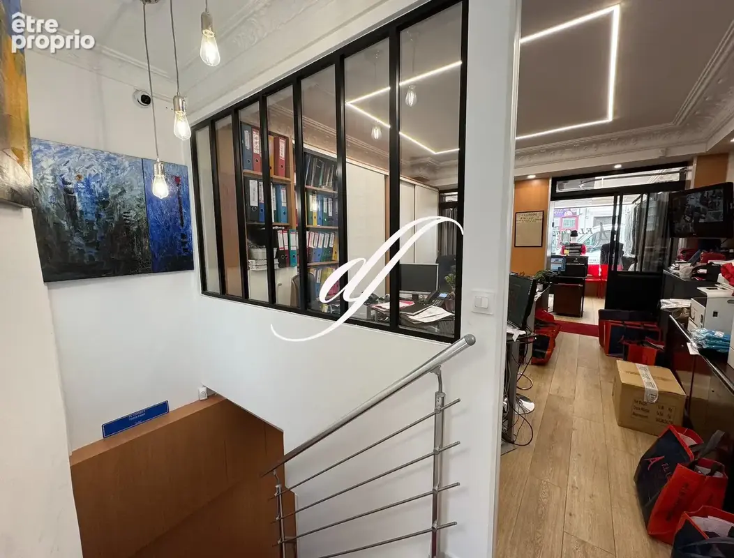 Commerce 132 m² à vendre à Paris-18e (75018) - photo 4