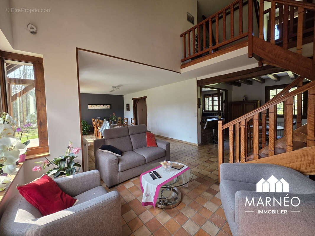 Maison à ARBONNE-LA-FORET