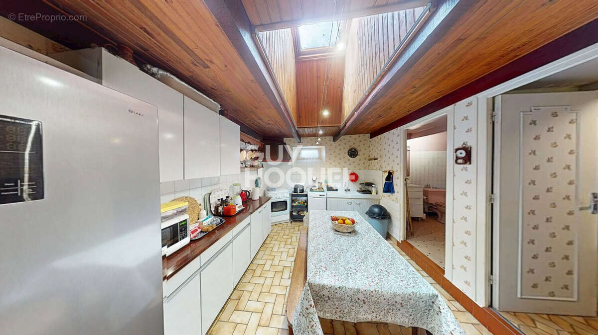 Maison à JUGON-LES-LACS