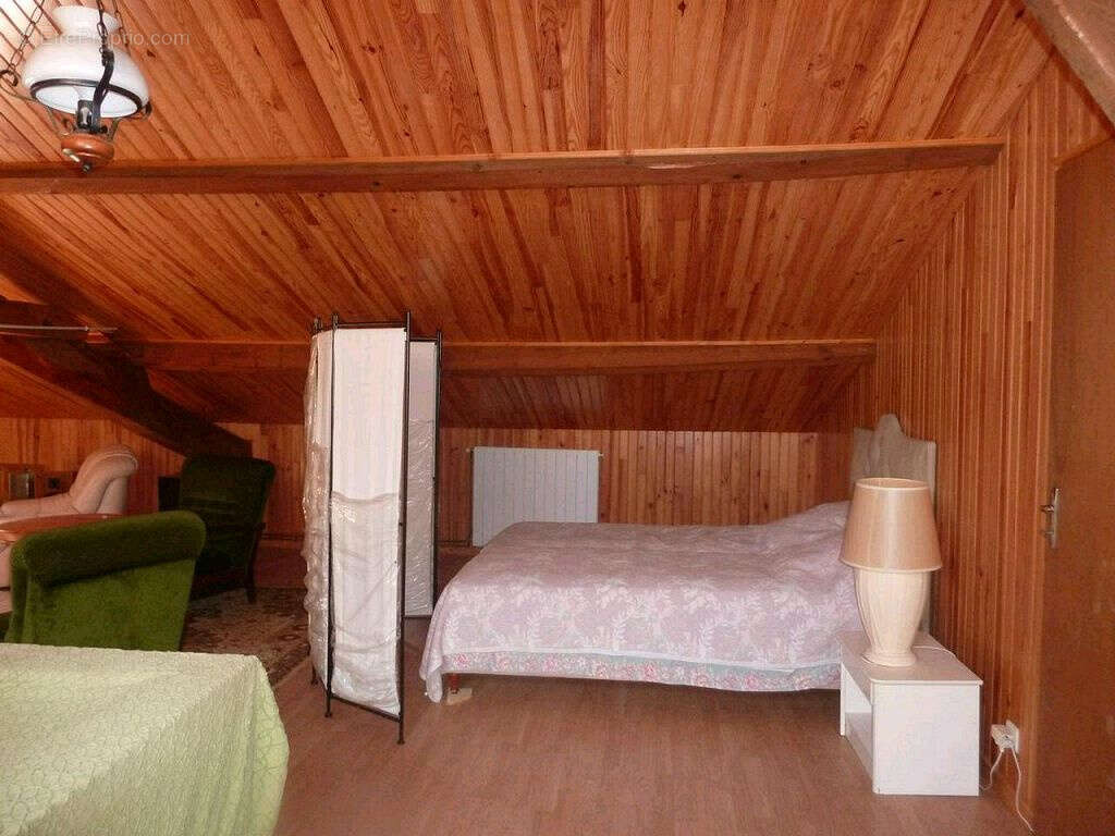 Maison à FUMEL