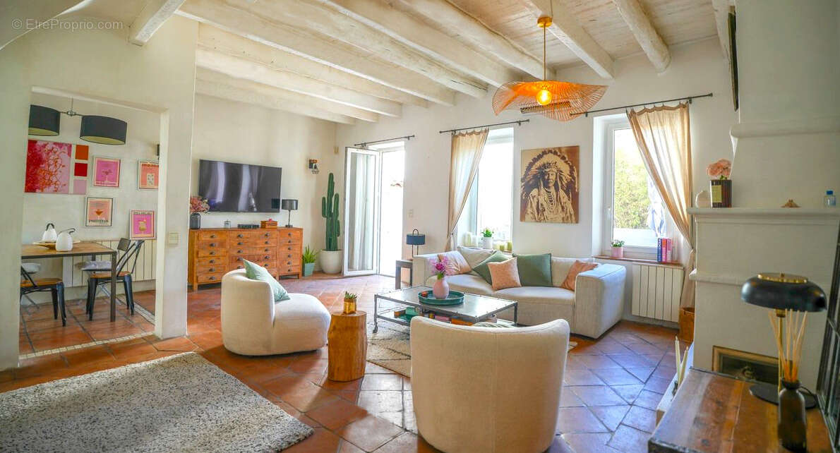 Maison à MARSEILLE-7E