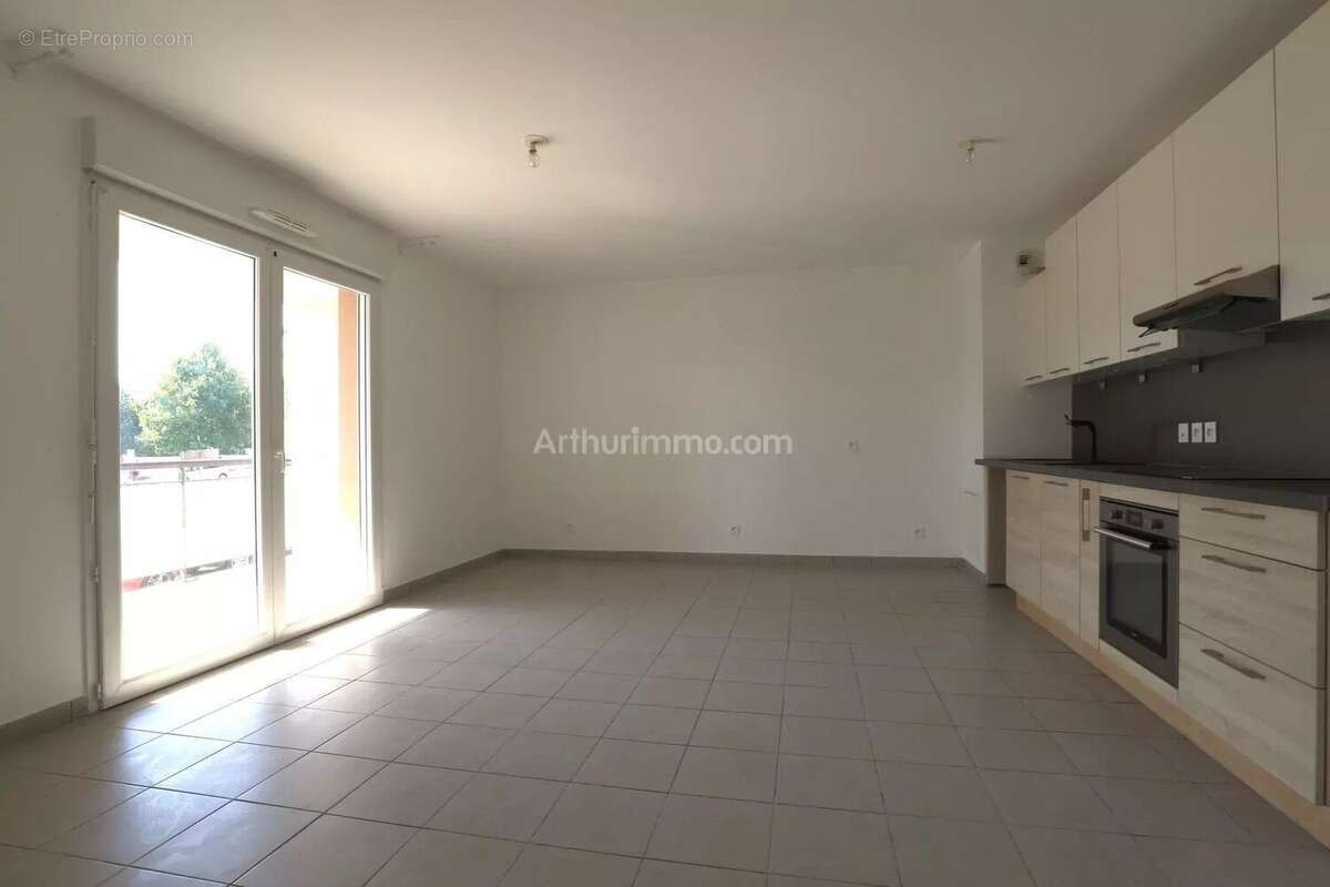 Appartement à ARPAJON