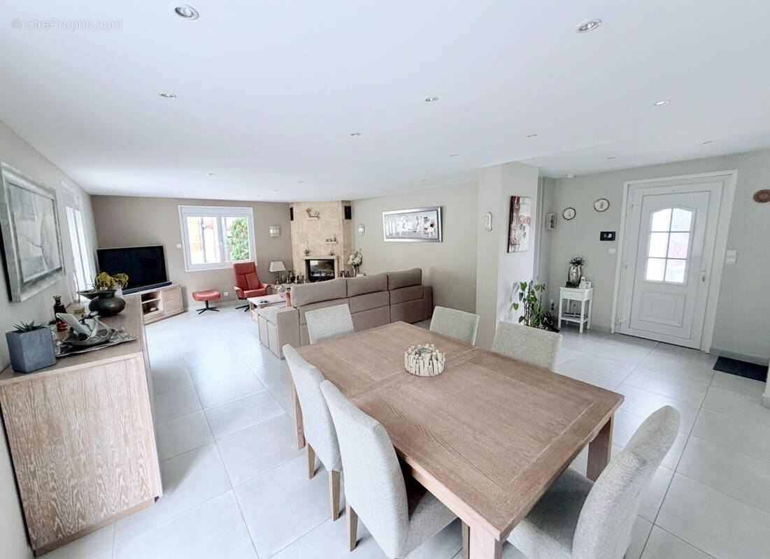 Maison à RIVE-DE-GIER