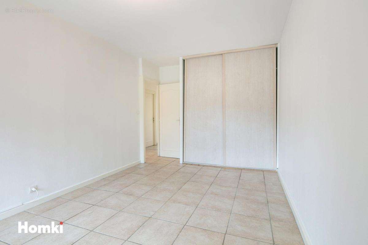 Appartement T3 de 86 m² à Grenoble sud - photo 8