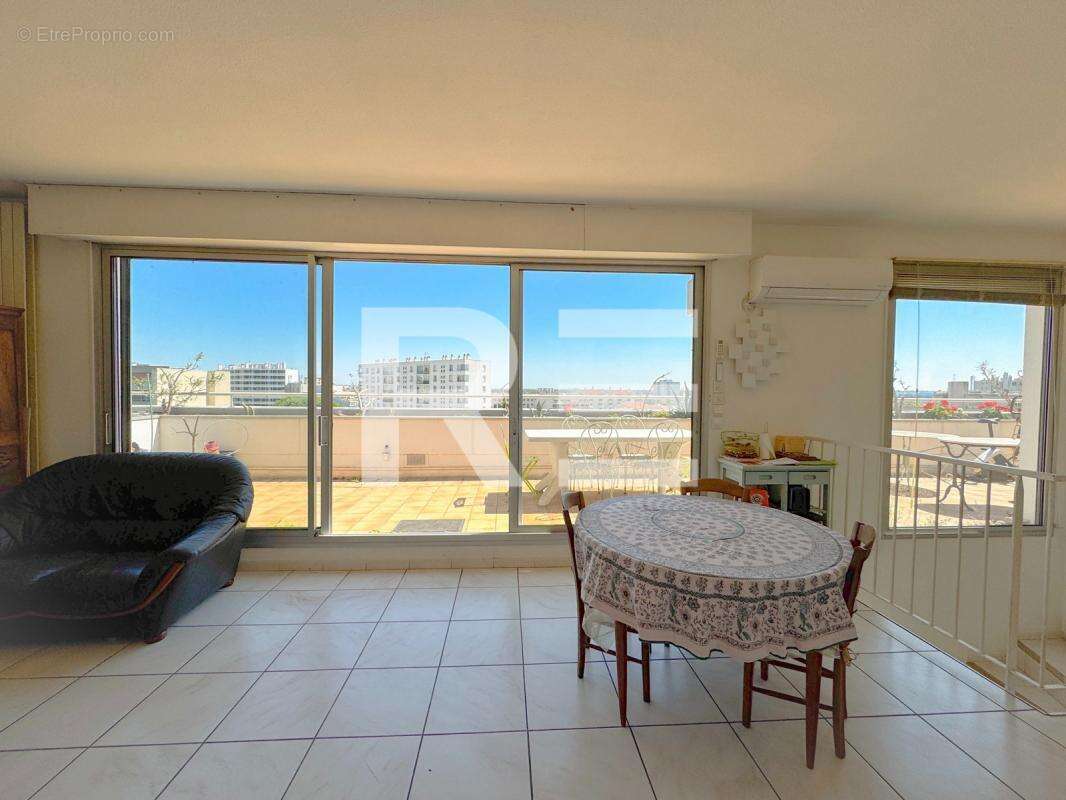 Appartement à NIMES