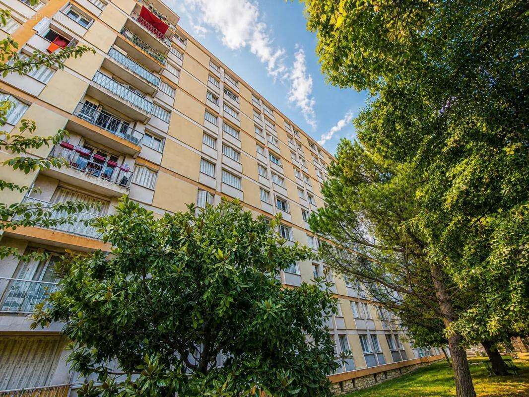 Appartement 3 pièces de 60 m² à Ivry-sur-Seine - photo 7