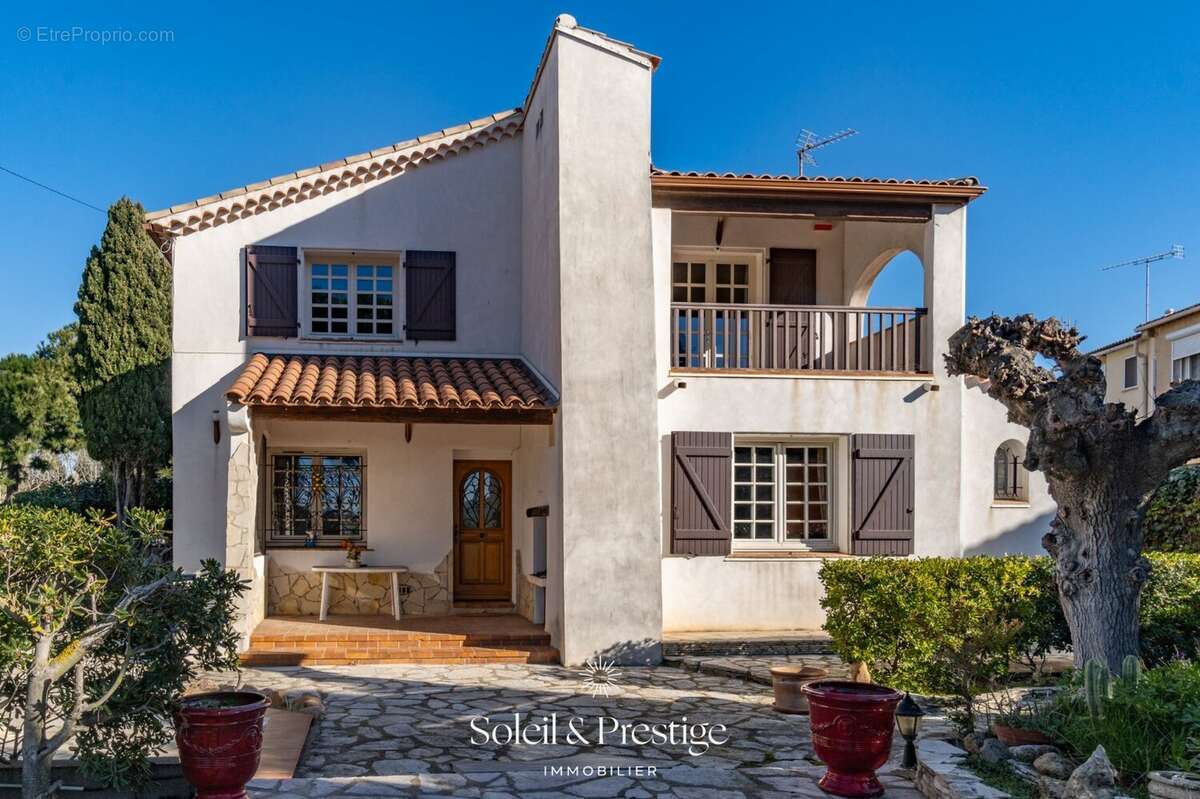 Maison à VALRAS-PLAGE