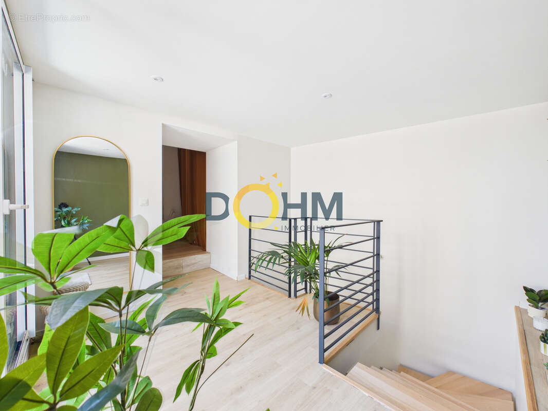 À vendre   Maison de ville 5 pièces à Bas-en-Basset - photo 5