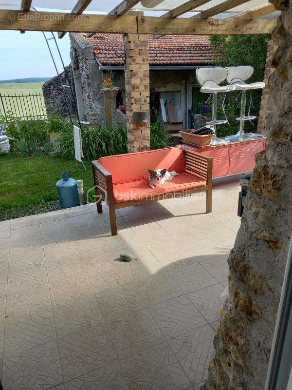 Maison à MONTMIRAIL