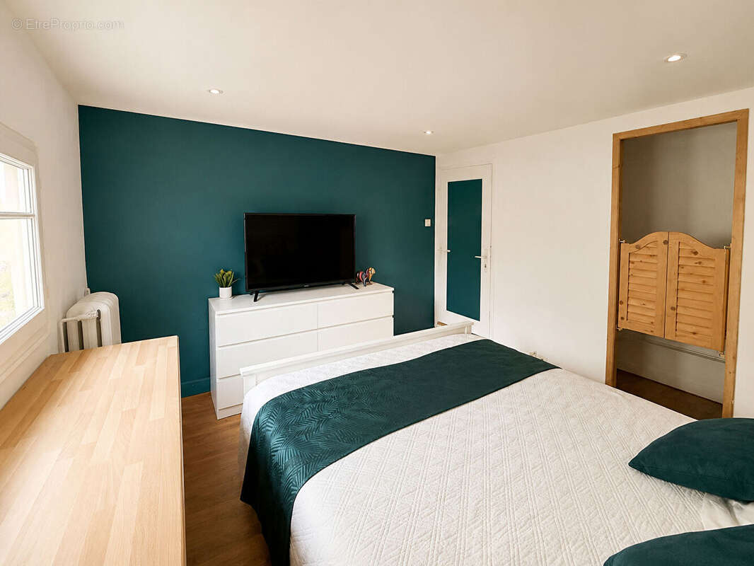 Maison 9 pièces à vendre à Bordeaux - Saint Genes - photo 9