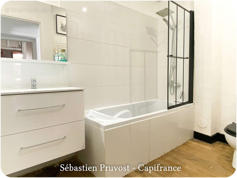 Maison à SAINT-PARDOUX-LA-RIVIERE