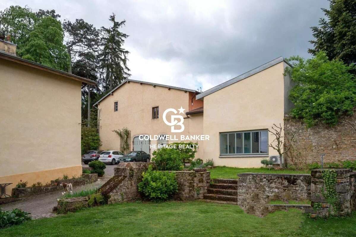 Maison à CURIS-AU-MONT-D'OR