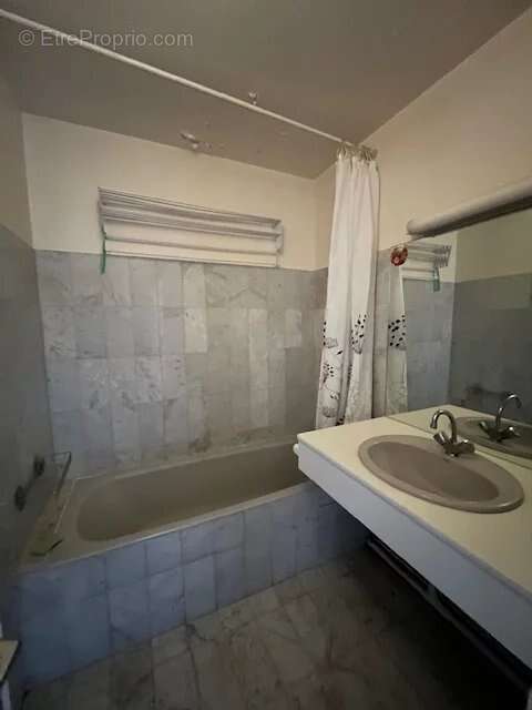 Appartement à MONTROUGE