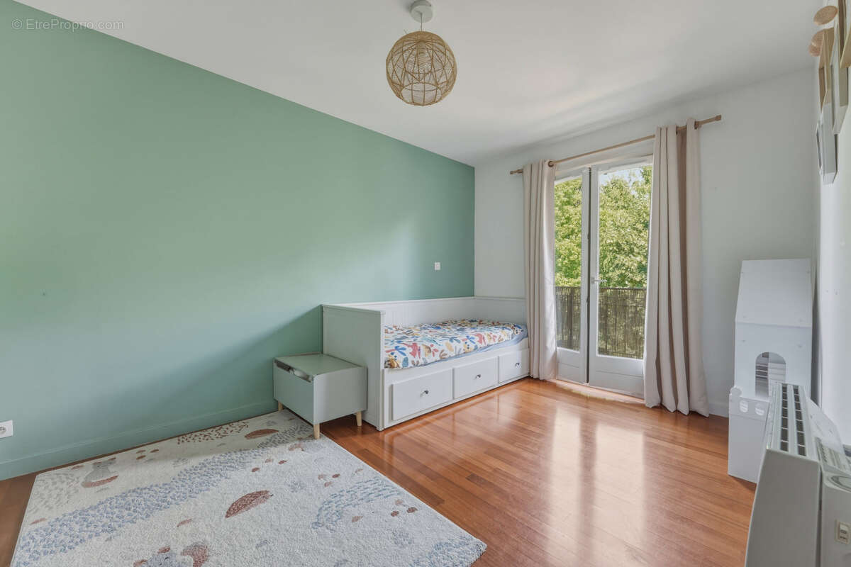 Appartement à vendre 4 pièces PREVESSIN MOENS (01) - photo 7