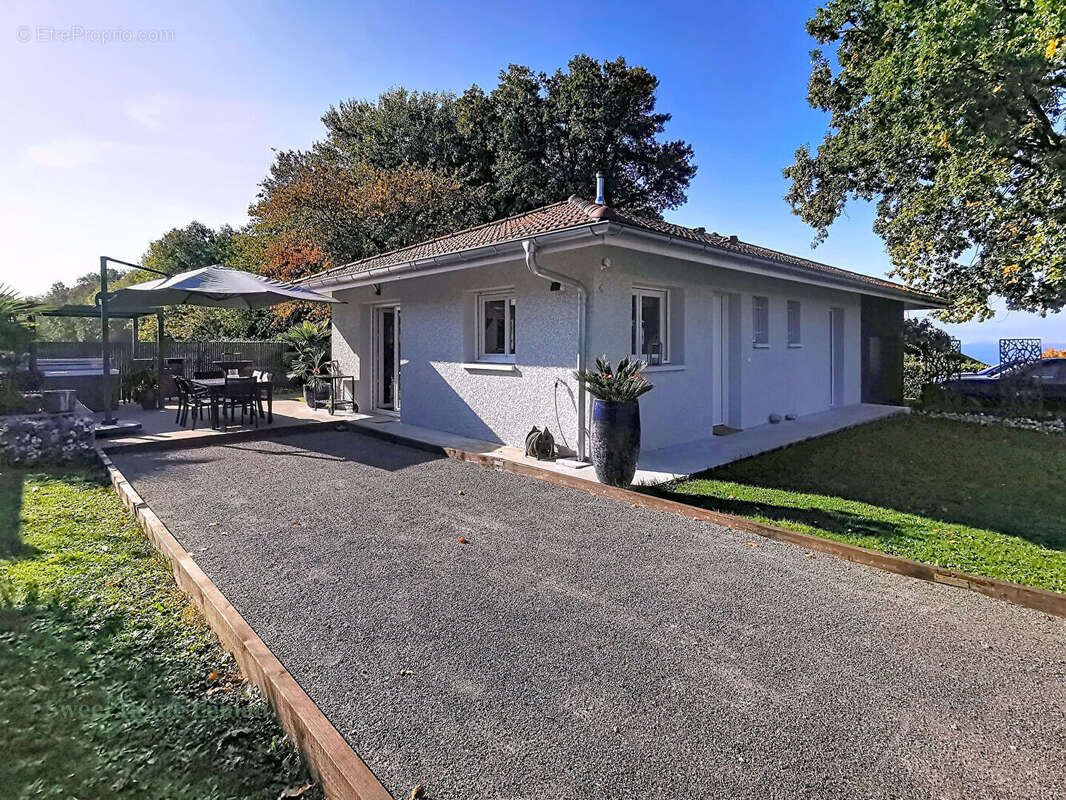 Maison à ANTHY-SUR-LEMAN
