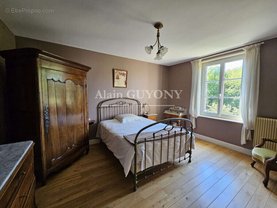 Maison à PONT-L&#039;EVEQUE